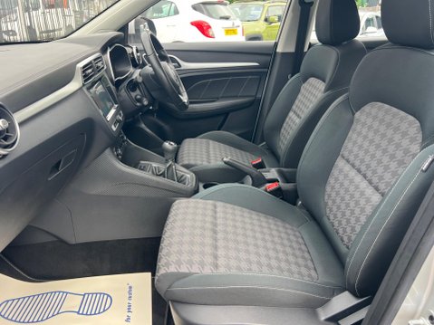 MG ZS 1.5 VTi-TECH Excite Euro 6 (s/s) 5dr 33
