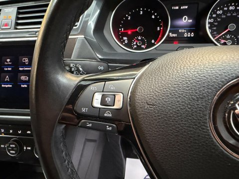 Volkswagen Tiguan 2.0 TDI SE Navigation 4Motion Euro 6 (s/s) 5dr 66