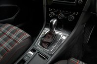 Volkswagen Golf GTI DSG 31