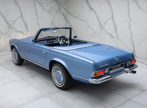 Mercedes-Benz 280 SL W113 Pagoda 15