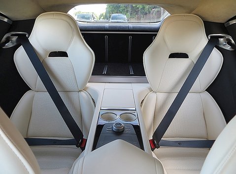 Aston Martin Rapide 5