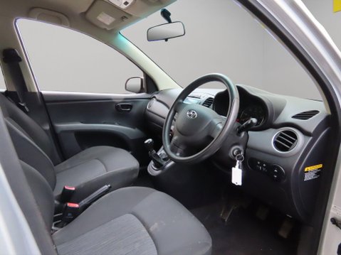 Hyundai i10 1.2 Active Euro 5 5dr 8