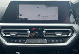 BMW 3 Series 318D SPORT 46