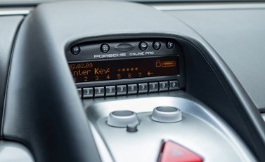 Porsche Carrera GT GT 18