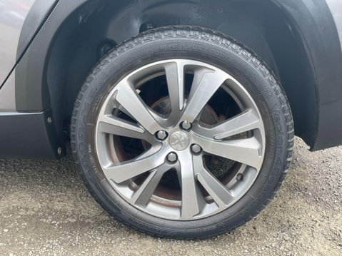 Peugeot 2008 1.6 BlueHDi Allure Euro 6 (s/s) 5dr 9