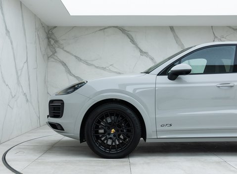 Porsche Cayenne GTS Coupe 33