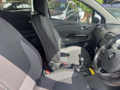 Renault Captur 0.9 TCe ENERGY Dynamique S Nav Euro 6 (s/s) 5dr 25