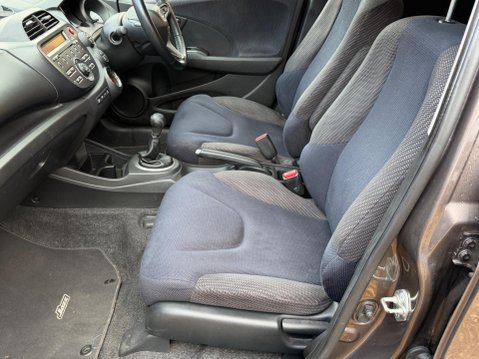 Honda Jazz 1.4 i-VTEC ES Plus Euro 5 5dr 16