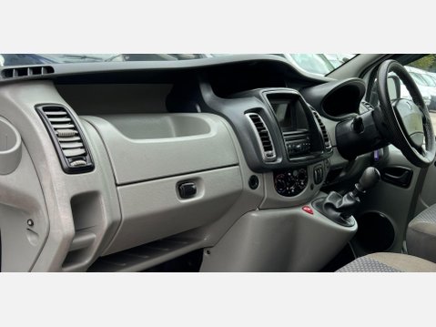 Renault Trafic 2.0 dCi SL29 Panel Van 4dr Diesel Manual L1 H1 (Phase 3) (195 g/km, 115 bhp 34