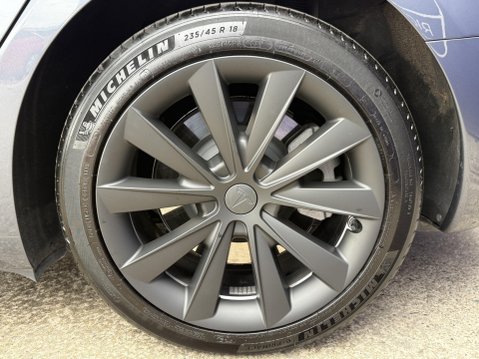 Tesla Model 3 Saloon 4dr Electric Auto RWD (241 bhp) 16