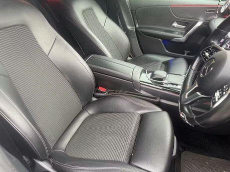 Mercedes-Benz A Class 1.5 A180d Sport (Executive) Hatchback 5dr Diesel 7G-DCT Euro 6 (s/s) (116 p 6