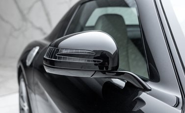 Mercedes-Benz SLS AMG 43