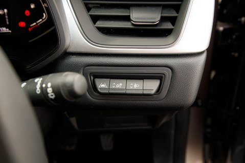 Renault Captur TECHNO E-TECH 15