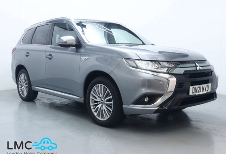 Mitsubishi Outlander 2.4h TwinMotor 13.8kWh Dynamic Safety SUV 5dr Petrol Plug-in Hybrid CVT 4WD