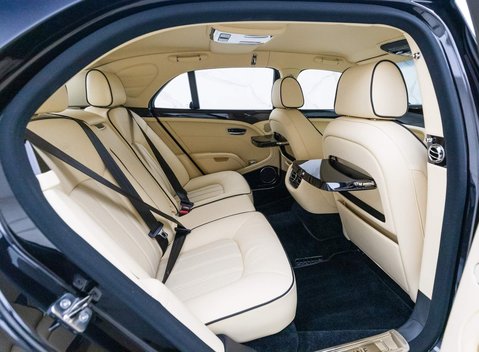 Bentley Mulsanne V8 9