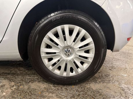 Volkswagen Golf 1.2 TSI S Euro 5 5dr 23