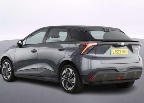 MG MG4 64kWh SE Long Range Hatchback 5dr Electric Auto (203 ps) 5