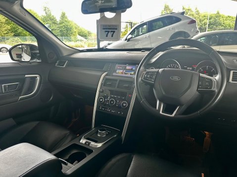 Land Rover Discovery Sport 2.0 TD4 HSE Black Auto 4WD Euro 6 (s/s) 5dr 31