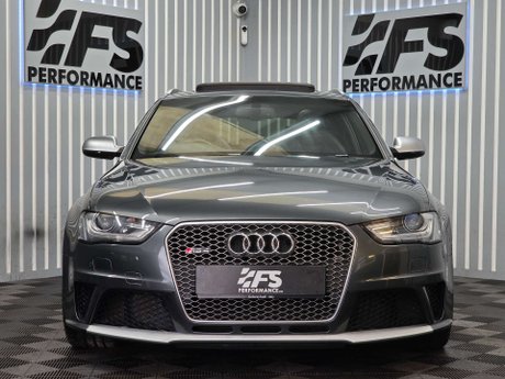 Audi RS4 4.2 FSI V8 Estate 5dr Petrol S Tronic quattro Euro 5 (450 ps) 2