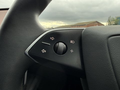 Tesla Model 3 Saloon 4dr Electric Auto RWD (208 ps) 37