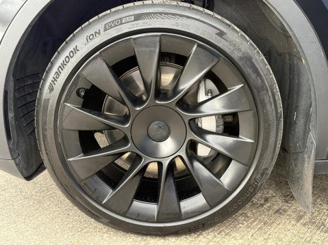 Tesla Model Y (Dual Motor) Long Range SUV 5dr Electric Auto 4WDE (384 bhp) 17