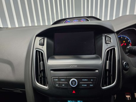 Ford Focus 2.3T EcoBoost RS Hatchback 5dr Petrol Manual AWD Euro 6 (s/s) (350 ps) 24