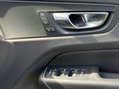 Volvo XC60 2.0 D4 R-Design Pro Auto AWD Euro 6 (s/s) 5dr 34
