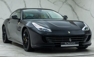 Ferrari GTC4 Lusso T 9