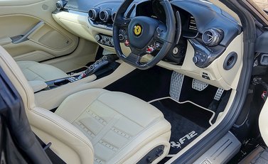 Ferrari F12 Berlinetta 15