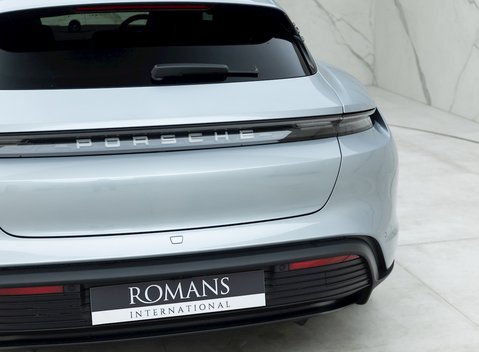 Porsche Taycan 4S Sport Turismo 24