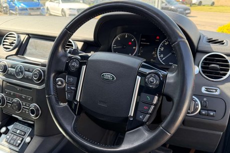 Land Rover Discovery 3.0 Discovery HSE SDV6 Auto 4WD 5dr 29