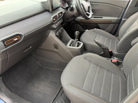 Dacia Sandero Stepway EXPRESSION TCE 18