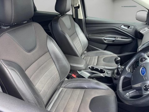 Ford Kuga 2.0 TDCi Titanium 2WD Euro 6 (s/s) 5dr 11