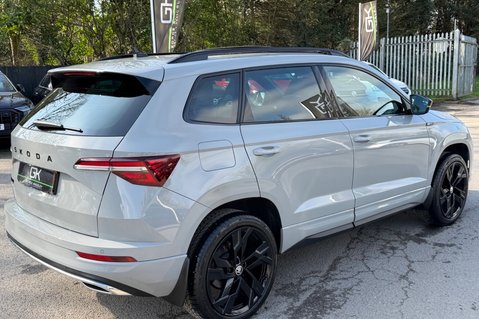 Skoda Karoq SPORTLINE TSI DSG AUTOMATIC - METEOR GREY -PAN ROOF -APPLE CARPLAY 6