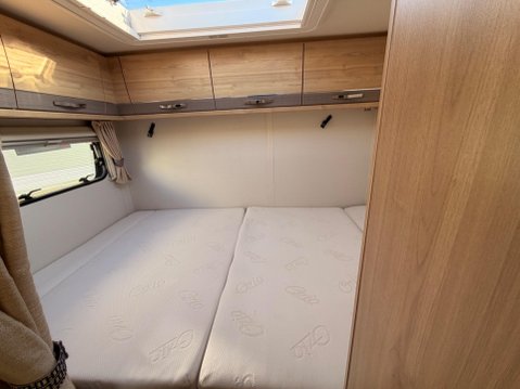 Elddis Majestic EXPLORER GROUP 9