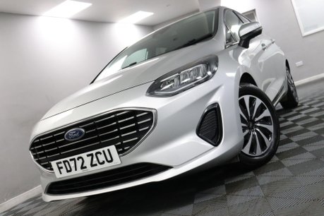 Ford Fiesta TITANIUM 32