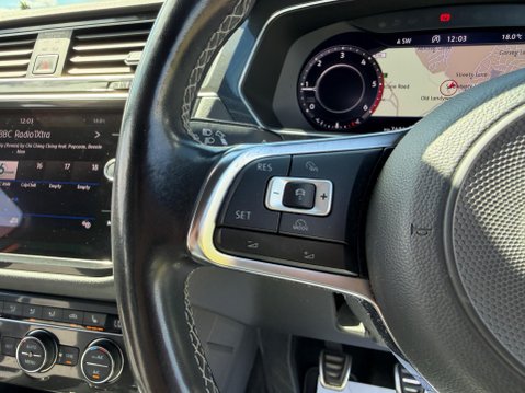 Volkswagen Tiguan 2.0 TDI R-Line Euro 6 (s/s) 5dr 65