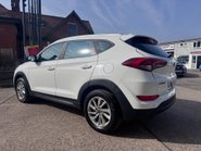 Hyundai TUCSON CRDI SE NAV BLUE DRIVE 6