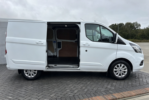 Ford Transit Custom 300 L1 Limited 130 ps Automatic - Twin Side Doors / Adaptive Cruise 8