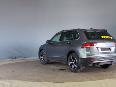 Volkswagen Tiguan SE TDI 4MOTION DSG 5
