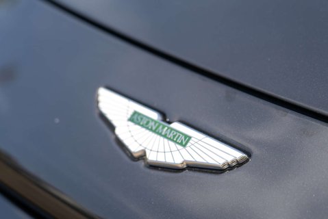 Aston Martin Vantage 4.0 V8 Coupe 18