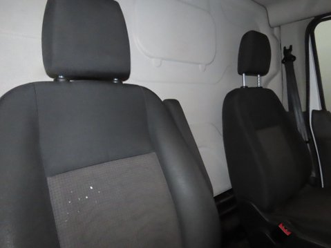 Ford Transit 2.0 350 EcoBlue Leader FWD L2 H2 Euro 6 (s/s) 5dr 11