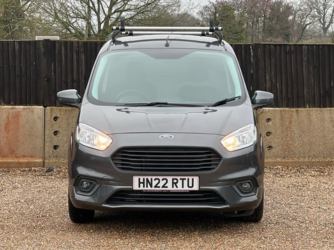 Ford Transit Courier LIMITED 7