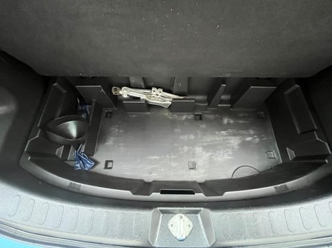 Vauxhall Agila 1.0 ecoFLEX 12V Club Euro 5 5dr 27