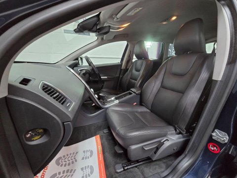 Volvo XC60 2.0 D4 SE Lux Nav Geartronic Euro 6 (s/s) 5dr 44