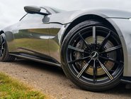 Aston Martin Vantage V8 6