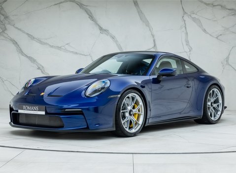 Porsche 911 GT3 Touring (992) 1