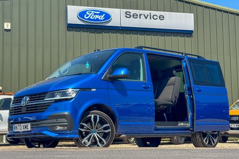 Volkswagen Transporter Crew Cab AUTO SWB L1H1 Low Roof T32 Highline 204ps 4motion Air Con Alloys E