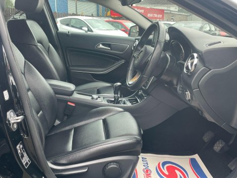 Mercedes-Benz GLA 2.1 GLA200d SE Euro 6 (s/s) 5dr 12