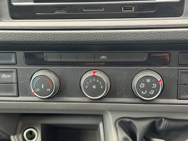 Volkswagen Crafter Tipper MWB L2 Startline Cr35 EURO 6 30